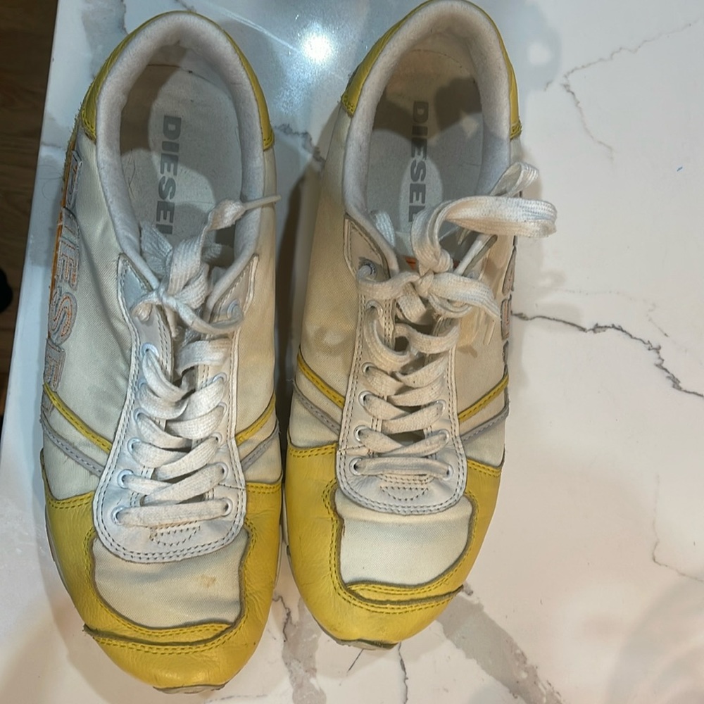 Size 11 Men yellow and Beige Diesel sneakers